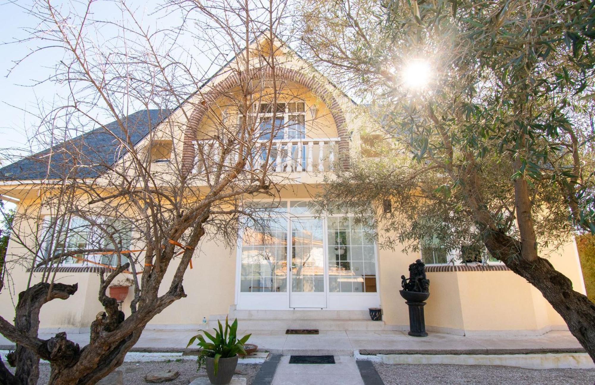 Villa Quiroga Villaviciosa de Odon Luaran gambar
